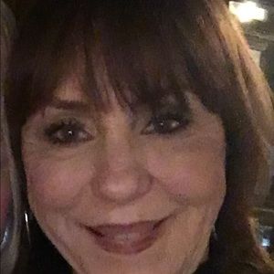 Meet your Posher, Carol